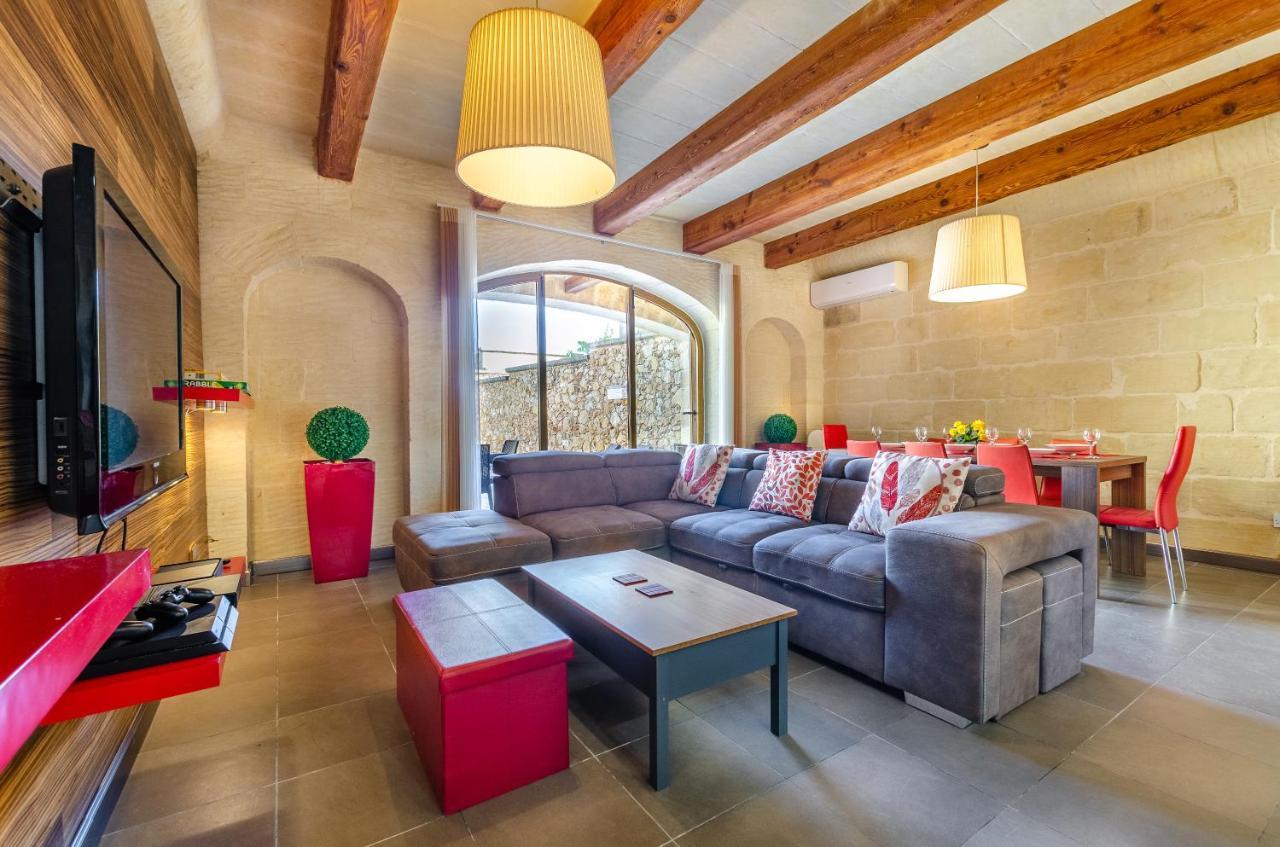 A Popular Pet Friendly Villa With A Pool, Gozo Xagħra Exteriér fotografie